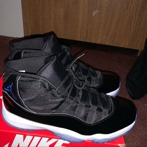 Jordan 11 space jams